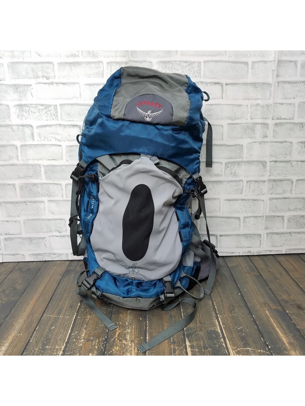 Osprey Aura 50 50L Hiking Backpack Gray Blue Nylon Hip Belt Women's Medium M